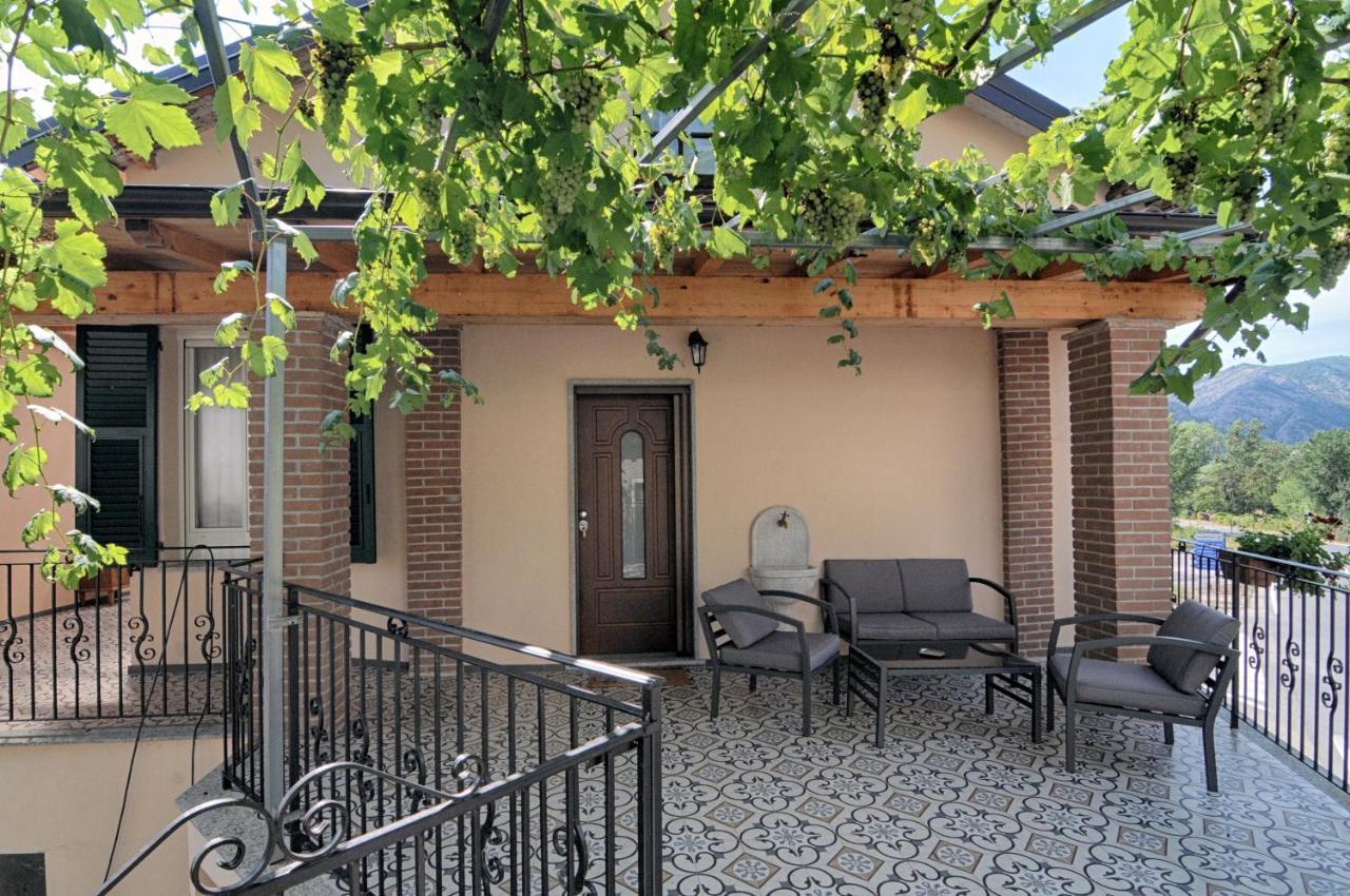 Hotel Da Bruno Rocchetta Ligure Esterno foto