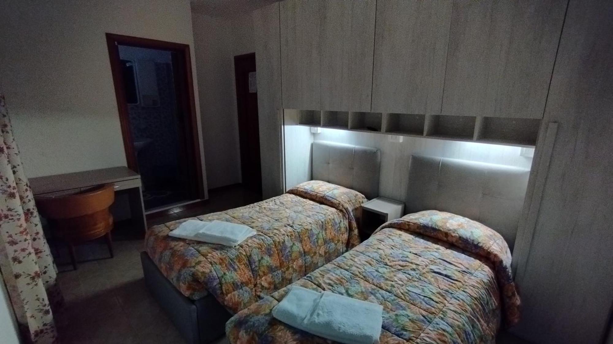 Hotel Da Bruno Rocchetta Ligure Esterno foto